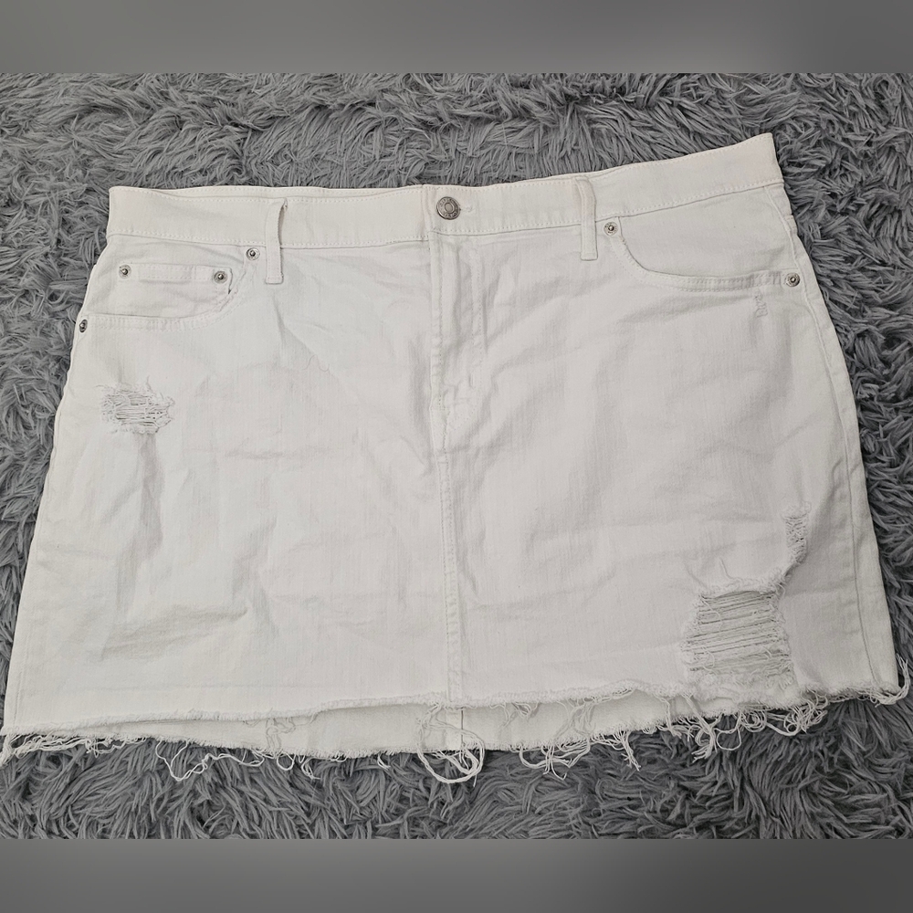 Gap white denim mini skirt
